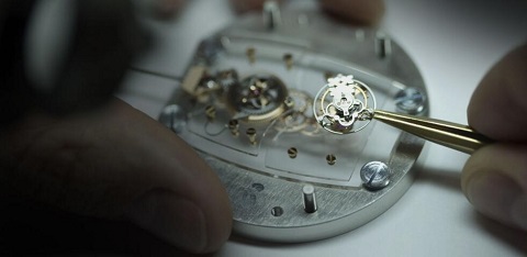 帝舵手表停了怎么办（帝舵表扣生锈）